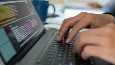 ¿Por qué un desarrollo de software a medida es lo más seguro para tu empresa? ¿Por qué un desarrollo de software a medida es lo más seguro para tu empresa?