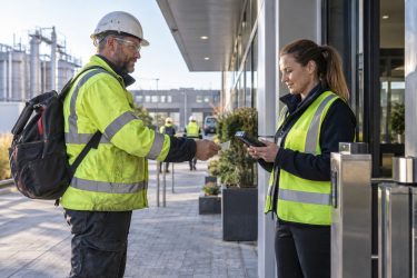 Prevención, contratas y accesos: cómo FAMA aborda la seguridad en las instalaciones Prevención, contratas y accesos: cómo FAMA aborda la seguridad en las instalaciones